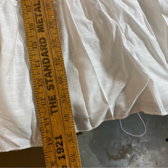 White Flowy Dress Short Sleeve Midi Dress Med size dress NWT - Picture 6 of 10